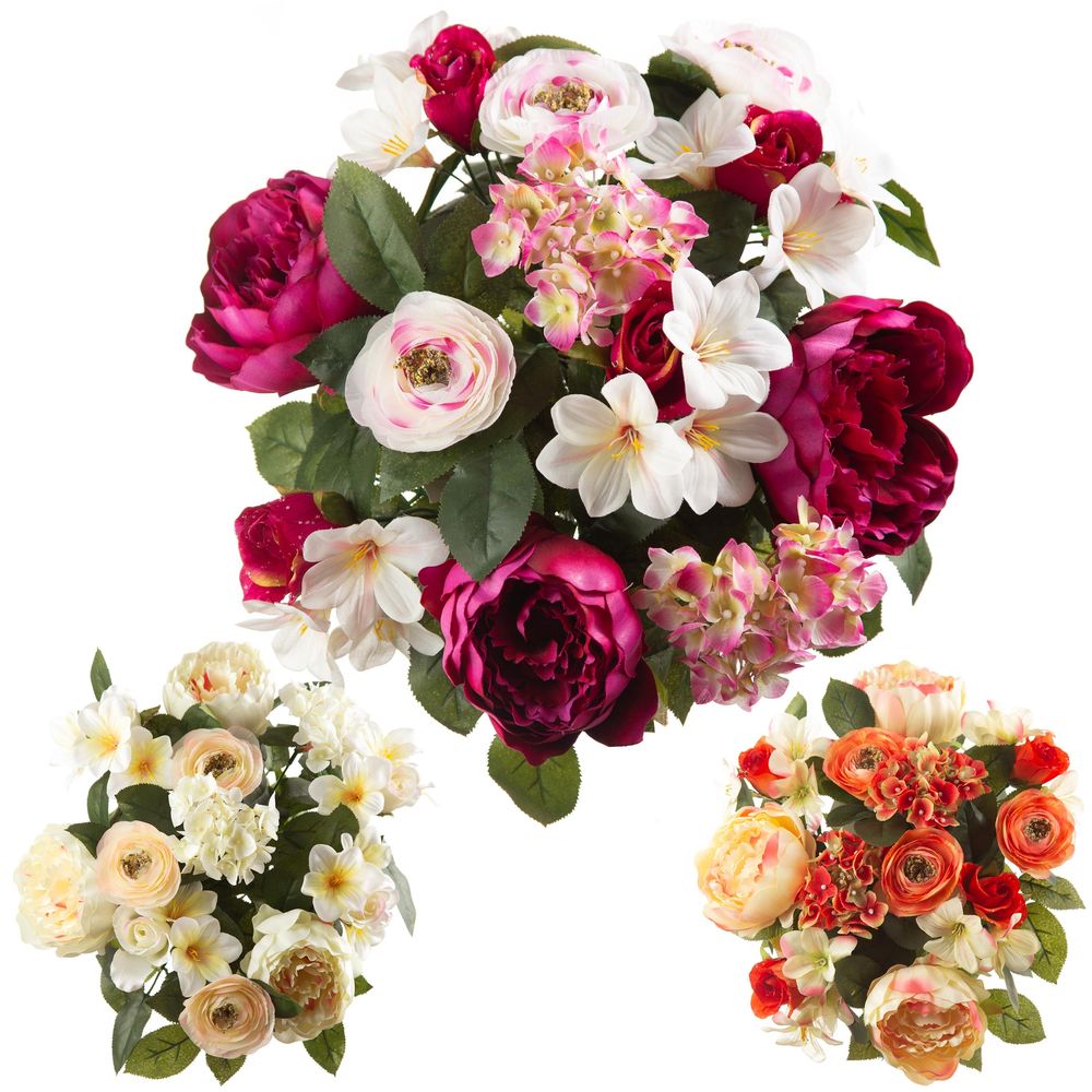 Bouquet di peonie, boccioli di rosa e ranuncoli