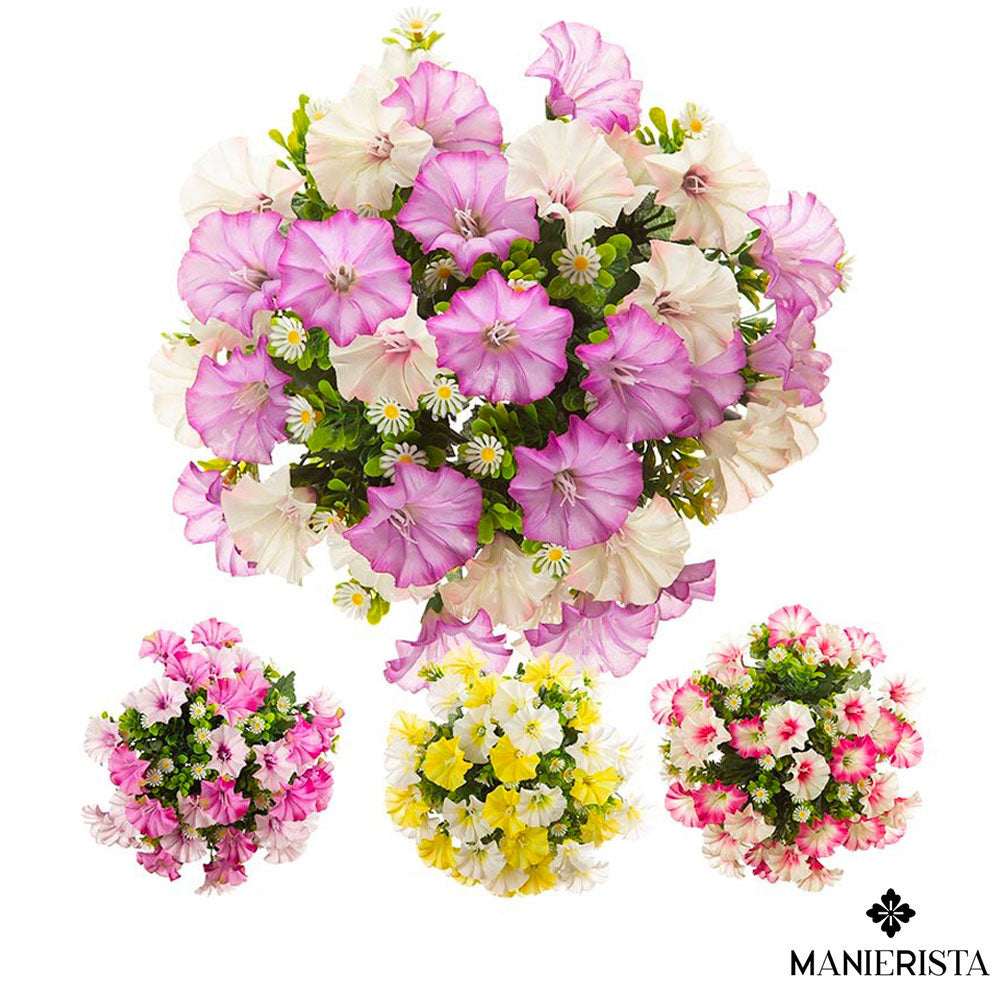 Bouquet di mini petunie e piccole margherite